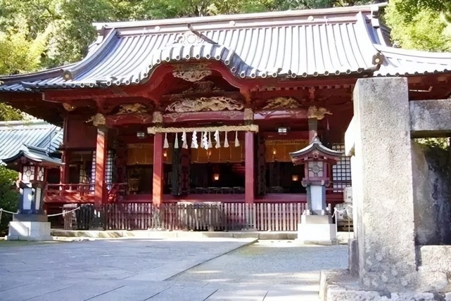 南京大屠杀后，松井石根从南京带走10坛血土，多年后才知...-14.jpg