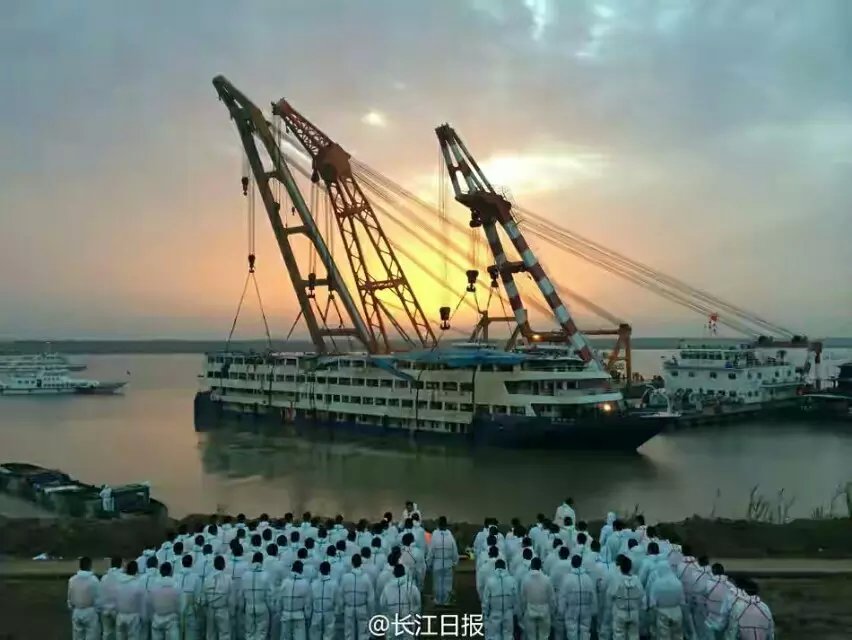 夕阳.jpg