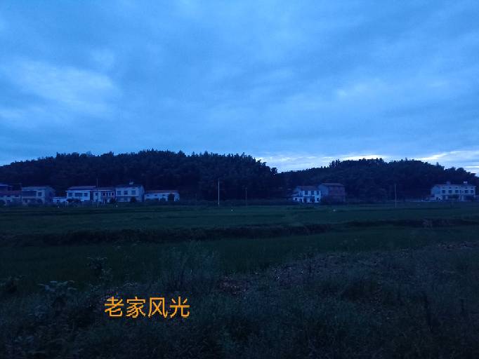 170407l2gclou561714ibl.jpg