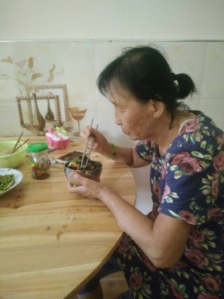 230834cgh1hgzhk1bhxhhp.jpg