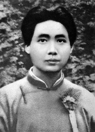 毛泽东诗词水平如何？胡适差评毛泽东的《蝶恋花》：没...-9.jpg