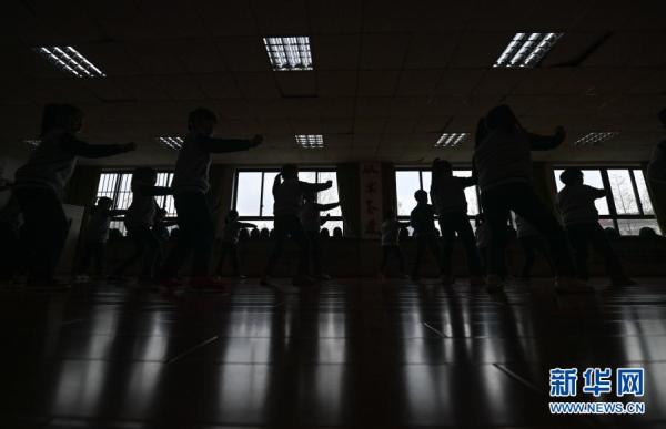 我爱体育课——五行刀法体验校园武侠人生-9.jpg