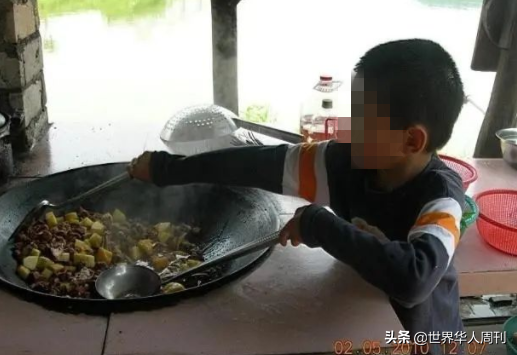 那个用20万张照片，记录孩子成长的博主，孩子自杀了-19.jpg