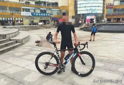 那个用20万张照片，记录孩子成长的博主，孩子自杀了-25.jpg