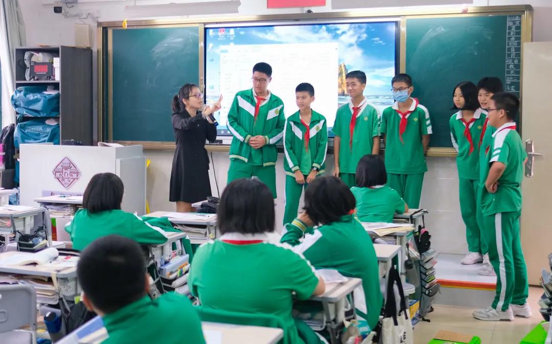 这群广州年轻人，为让下一代讲粤语，已日更了2000个睡前...-1.jpg