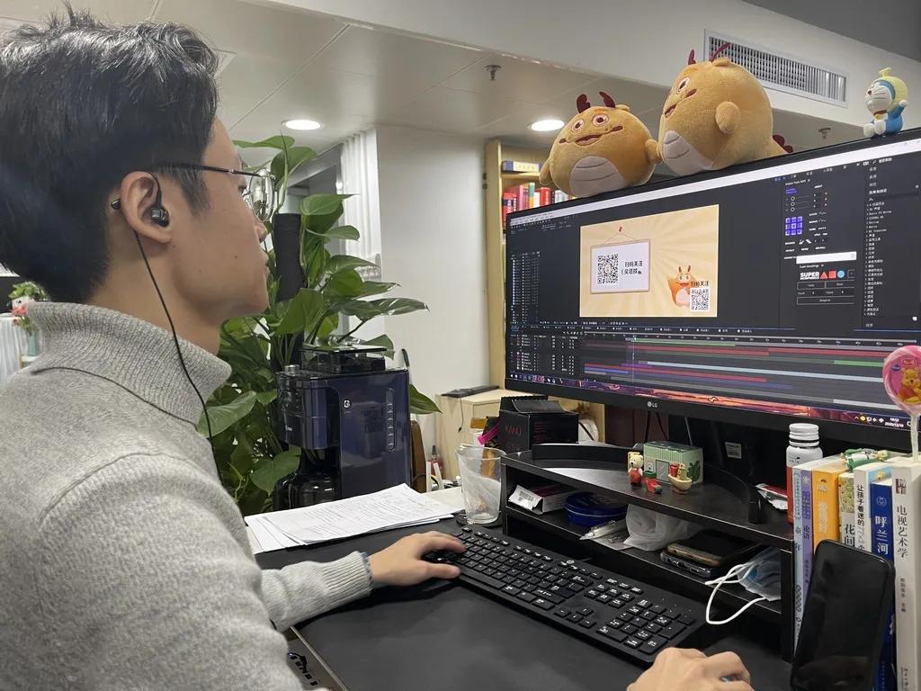这群广州年轻人，为让下一代讲粤语，已日更了2000个睡前...-10.jpg