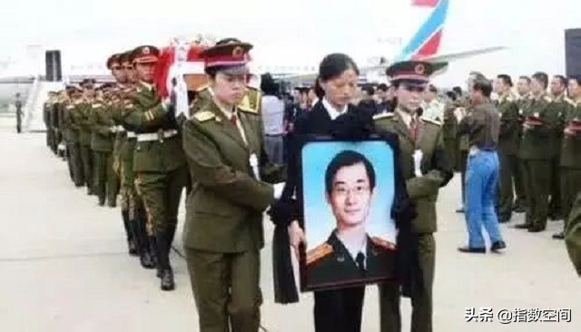 联合国17次降半旗致哀，中国独占6次，周总理降旗时间历...-7.jpg