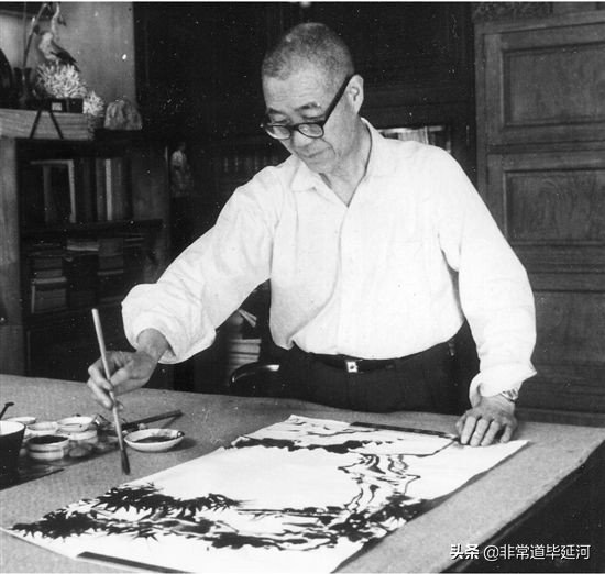 潘天寿说：“号召世界主义文化，是无祖宗的出卖民族利...-3.jpg
