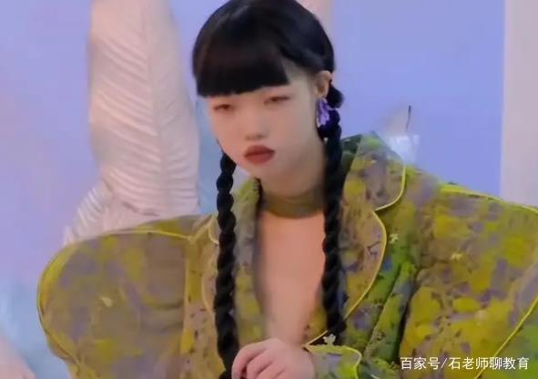 “睁开眼睛这么难吗”，清华美院毕设再现眯眯眼，或已...-3.jpg
