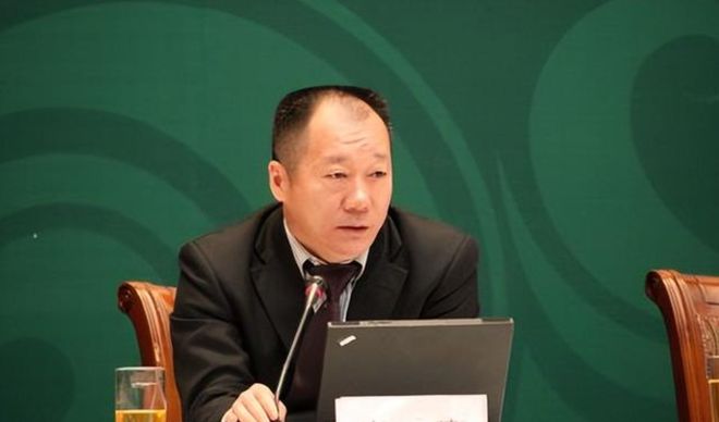 为安倍落泪，获得清华教授力挺的女记者曾颖，终被禁言...-11.jpg