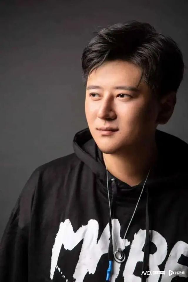 青年诗人牛涛不幸离世，年仅30岁，患抑郁症多年-1.jpg