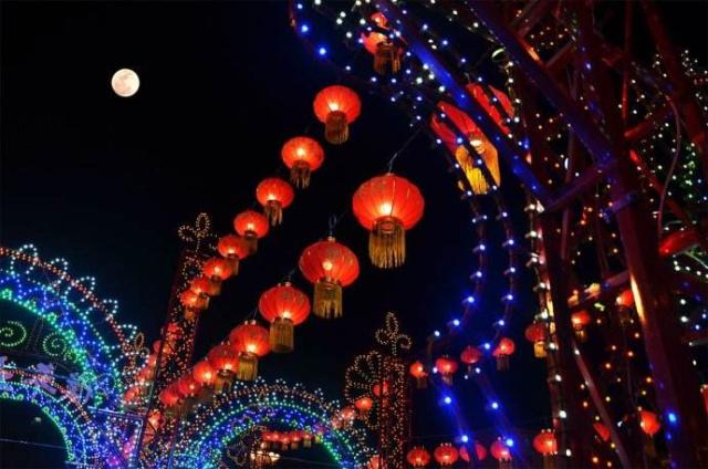 元宵节诗词精选二十七首 今年元夜时，月与灯依旧-14.jpg